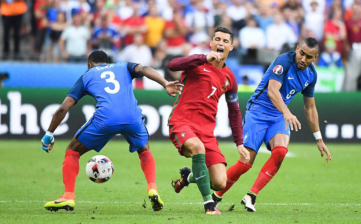 赛地聚焦——欧冠关键时刻热度飙升；俄克拉荷马雷霆外线爆发；赛场秩序良好；细节决定成败-爱游戏中国